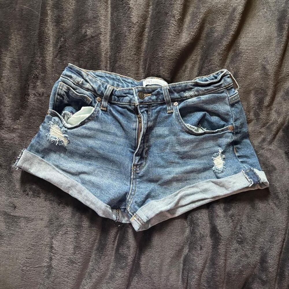 Celebrity-pink Women's Blue Shorts